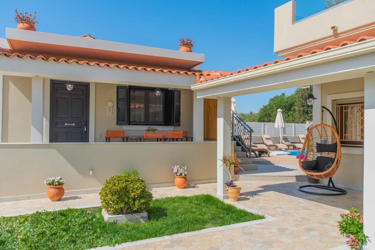 Fiorentinos Villa ตรากากิ ภายนอก รูปภาพ